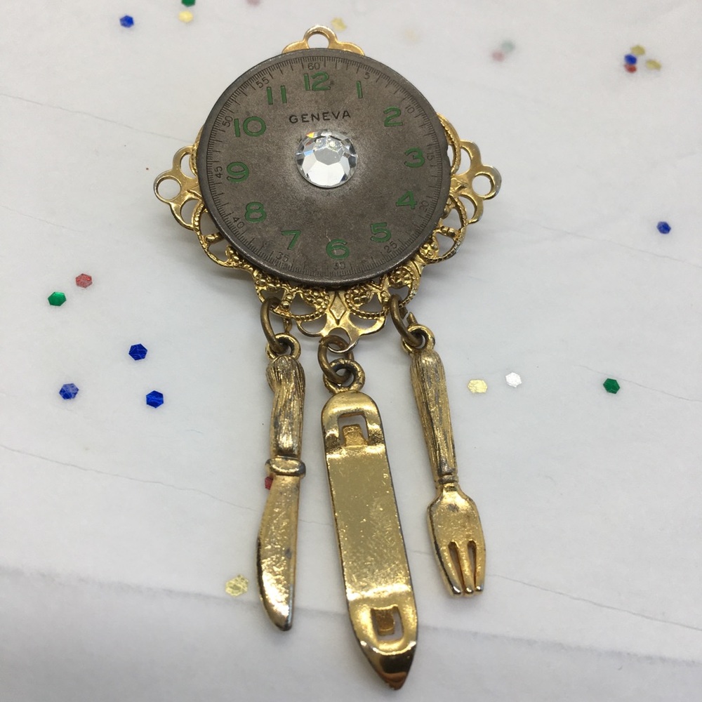 GENEVA Faced Brooch Pendent w/Hanging Utensils